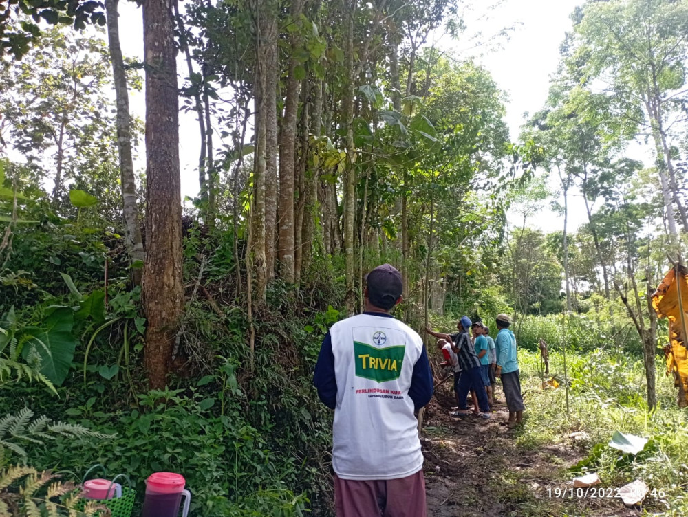 Kerja Bakti Pembangunan dan Pelebaran Jalan Tembus Dusun Pakem RT 1, 2, 3 RW 15